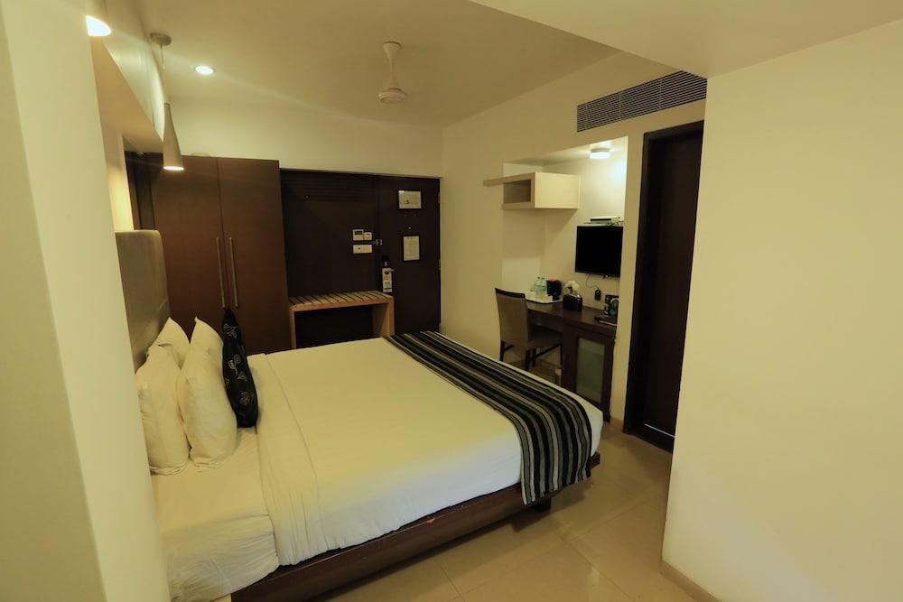 Hotel The Oriental Residency Bombay Esterno foto